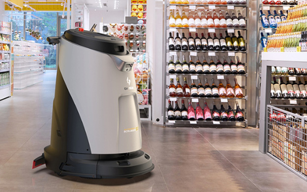 Ecobot 50 fra Dansk Robot gør gulve rent i butik