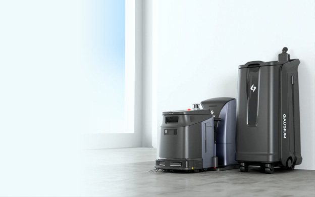 Phantas robot fra Dansk Robot med en arbejdsstation og ladestation